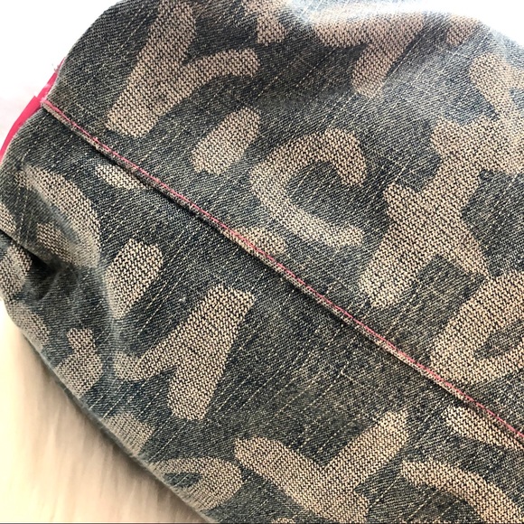 RARE Victoria’s Secret Canvas Denim Duffle Bag - Picture 6 of 8